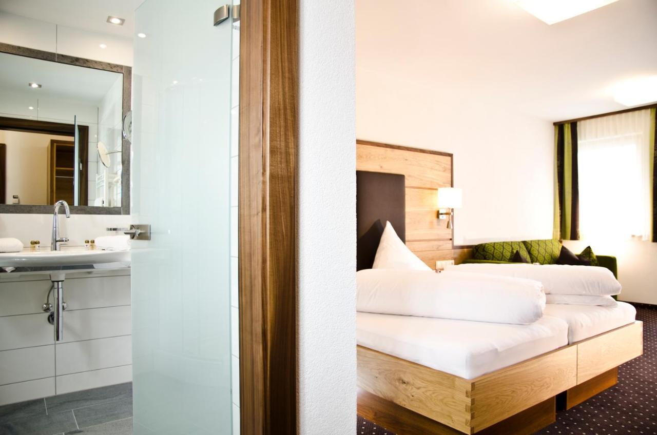Garni Arosa Hotel 4*